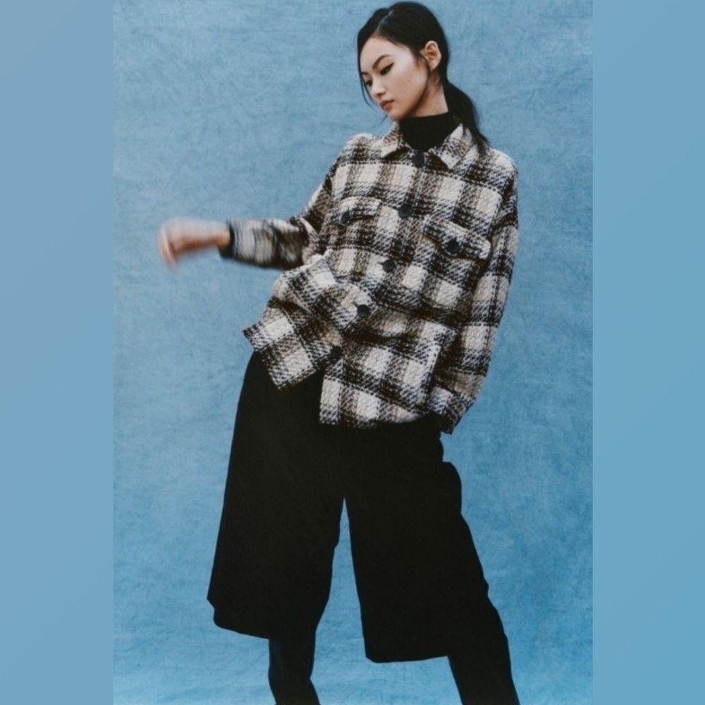 ZARA Tweed Plaid Button Up Shacket M Chunky Overshirt Jacket Oversized Neutral